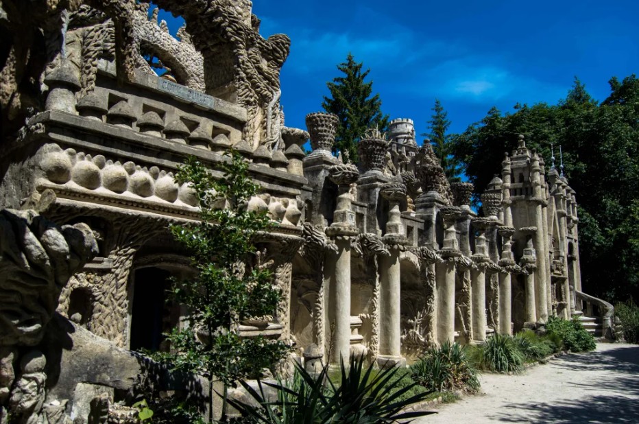 Le Palais Idéal du facteur&nbsp;Cheval.